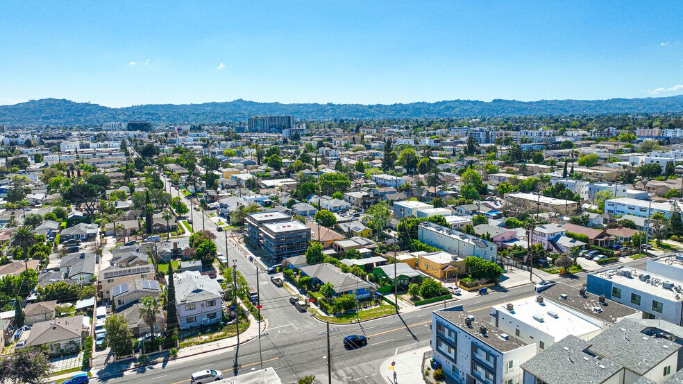 More Photos Of 11202 Oxnard St, North Hollywood Apartments For Sale