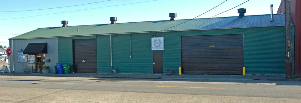 More Photos Of 4611 11th Ave NW, Seattle Warehouse For Lease