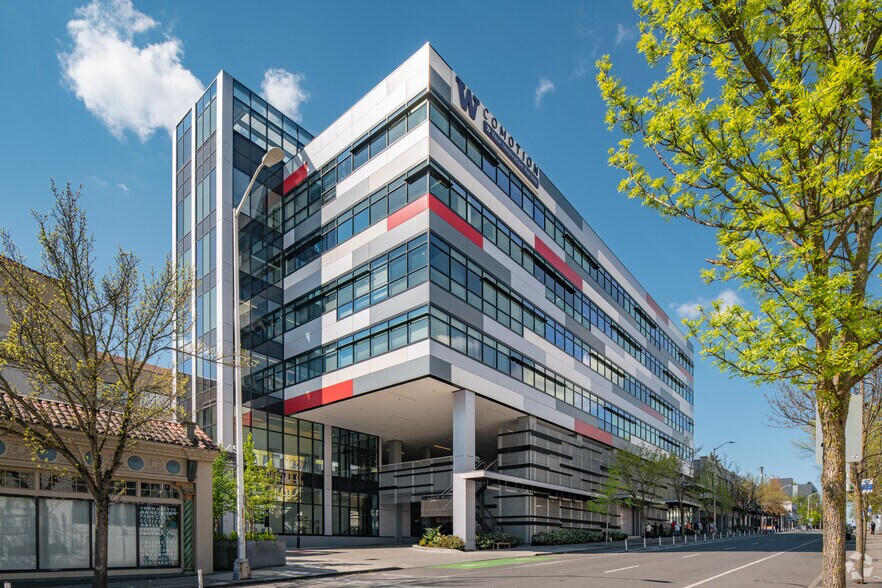 More Photos Of 4545 Roosevelt Way NE, Seattle Office For Lease