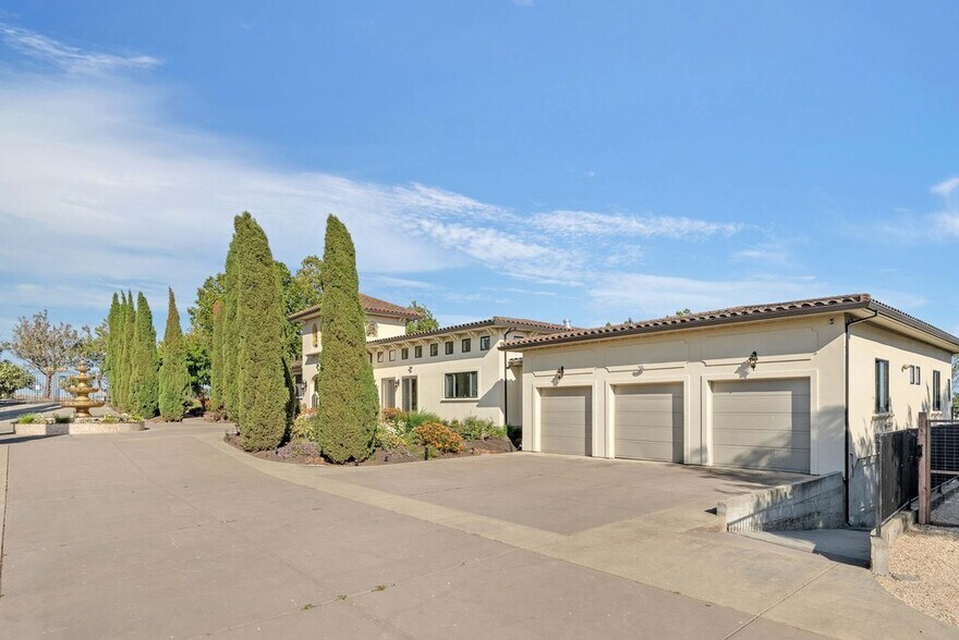More Photos Of 3001 Sears Point Rd, Sonoma Winery Vineyard For Sale
