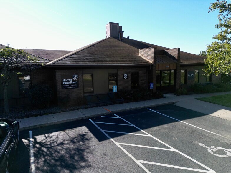 More Photos Of 4753-4759 Cornell Rd, Blue Ash Medical For Sale