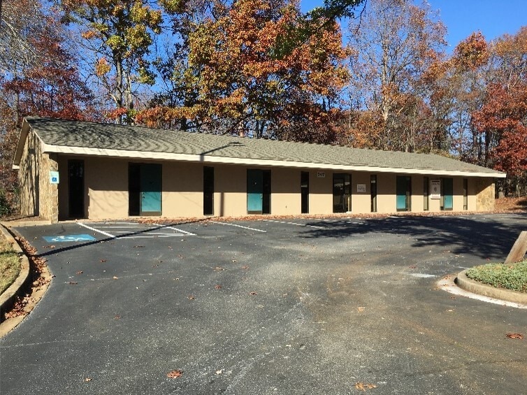 Primary Photo Of 347-357 E Blackstock Rd, Spartanburg Unknown For Lease