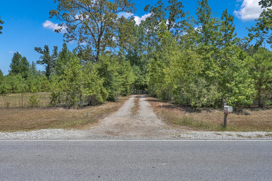 More Photos Of 10173 Crockett Martin Rd, Conroe Land For Sale