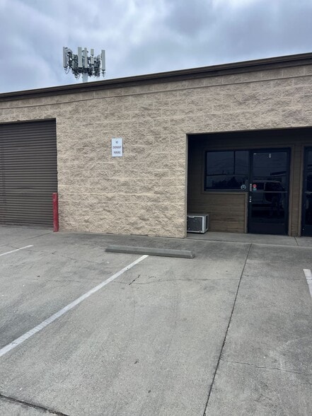 More Photos Of 19028 E San Jose Ave, City Of Industry Manufacturing For Lease