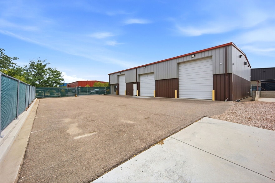 More Photos Of 7315 McClain Pt, Colorado Springs Warehouse For Lease