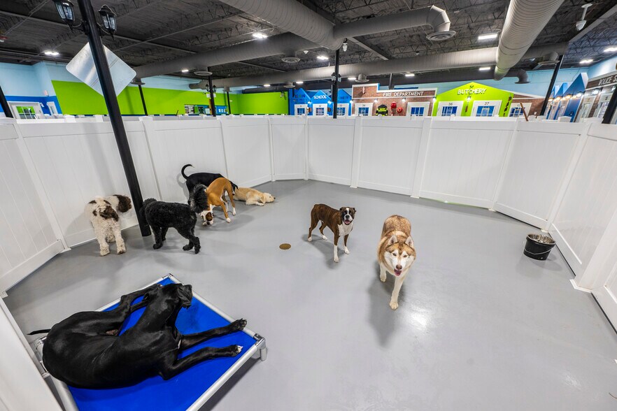 More Photos Of 5149 Powerline Rd, Fort Lauderdale Storefront For Lease