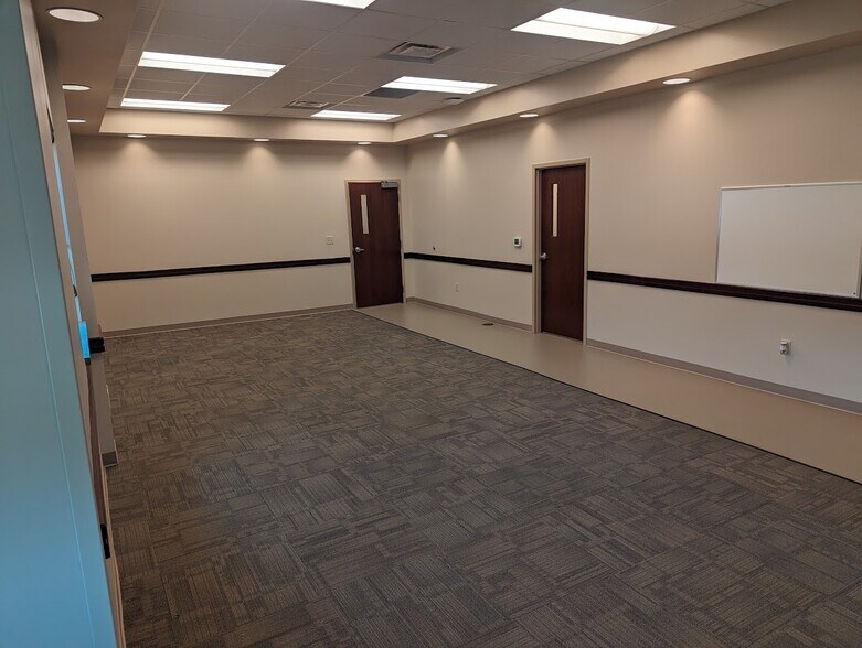 More Photos Of 4140 Salem Ave, Dayton Medical For Sale