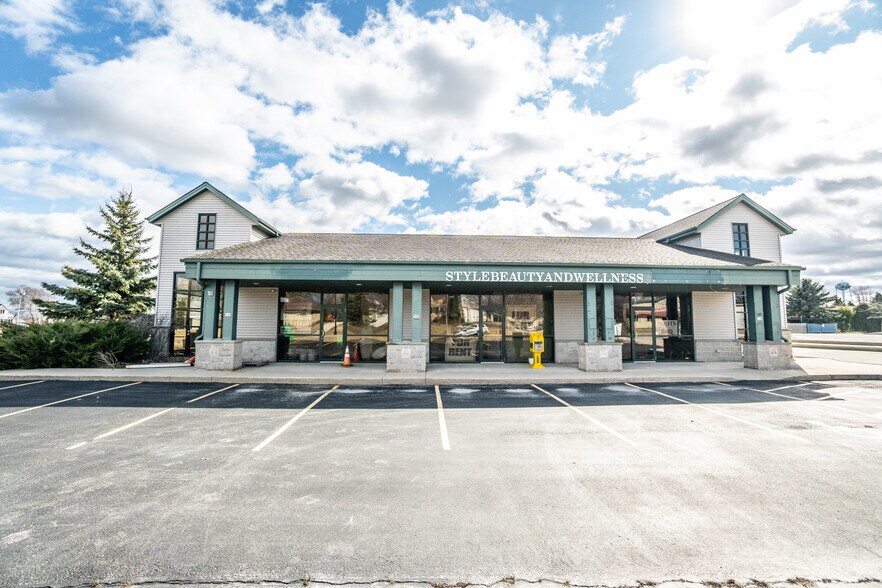 Primary Photo Of 119-139 Main St, Belgium Freestanding For Sale