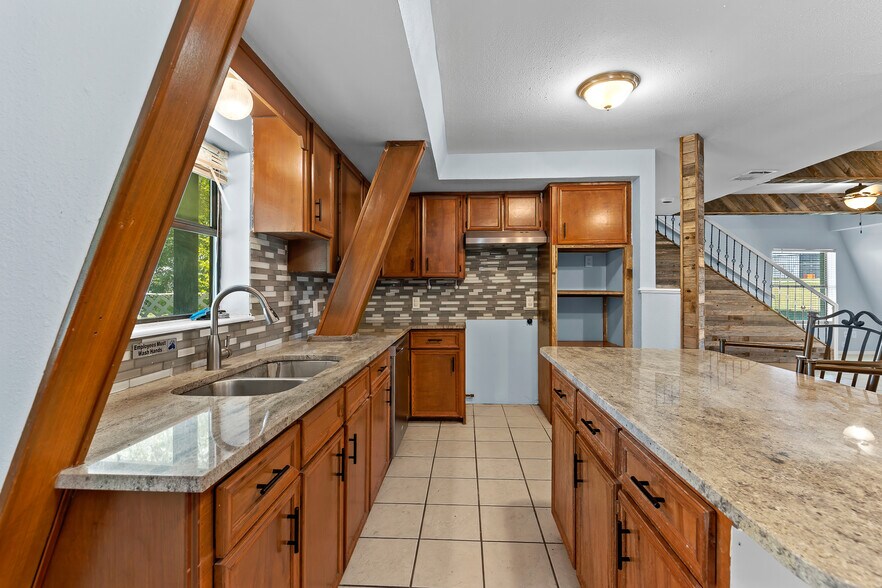 More Photos Of 20500 Keilman Ln, Pflugerville Loft Creative Space For Lease