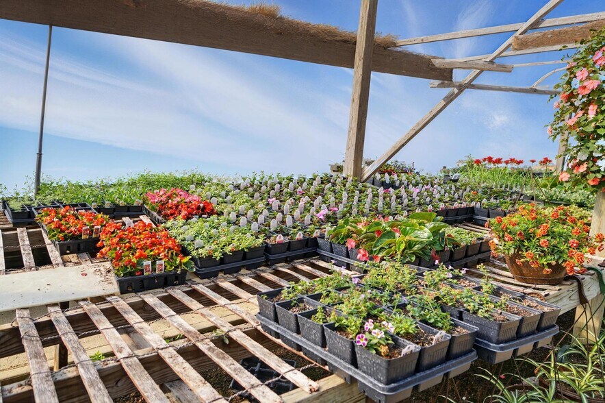 More Photos Of 1056 US-68, Xenia Garden Center For Sale