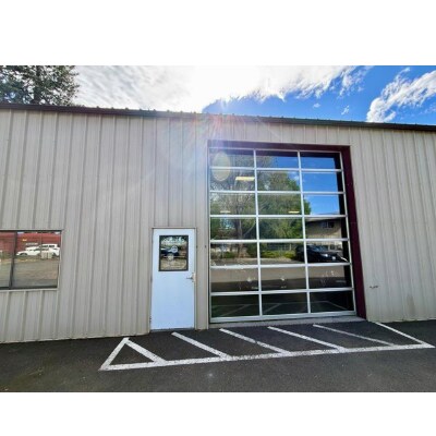 More Photos Of 940 SE 9th St, Bend Warehouse For Lease