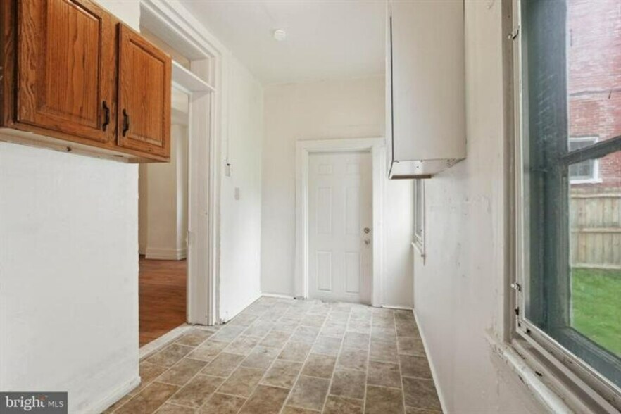 More Photos Of 233 W Chestnut St, Lancaster Apartments For Sale