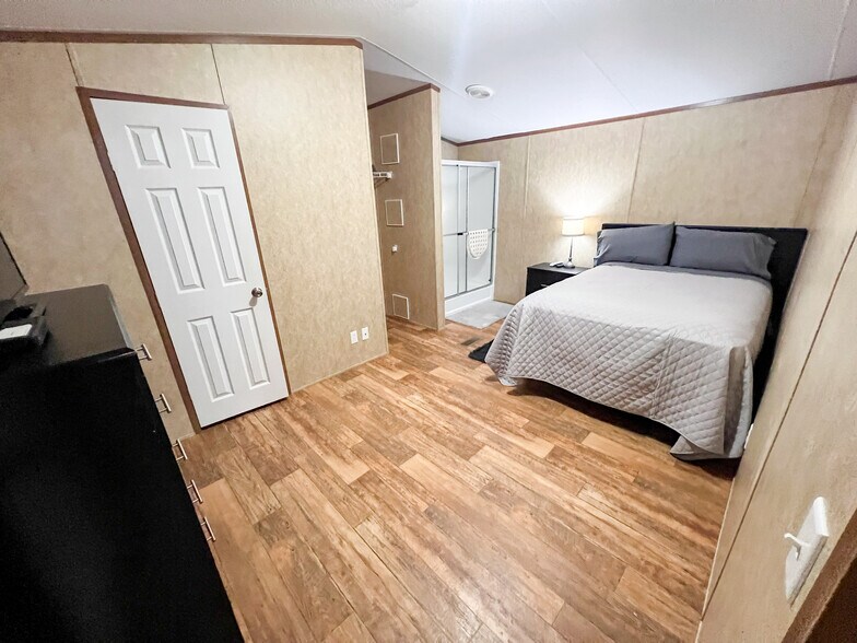 More Photos Of 3299 S Fulton Ave, Odessa Specialty For Sale
