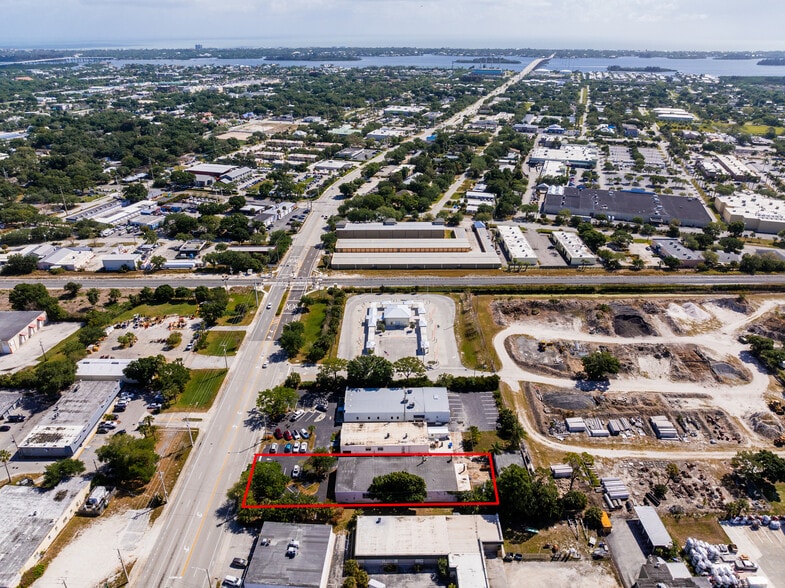 More Photos Of 1245 16th St, Vero Beach Manufacturing For Sale