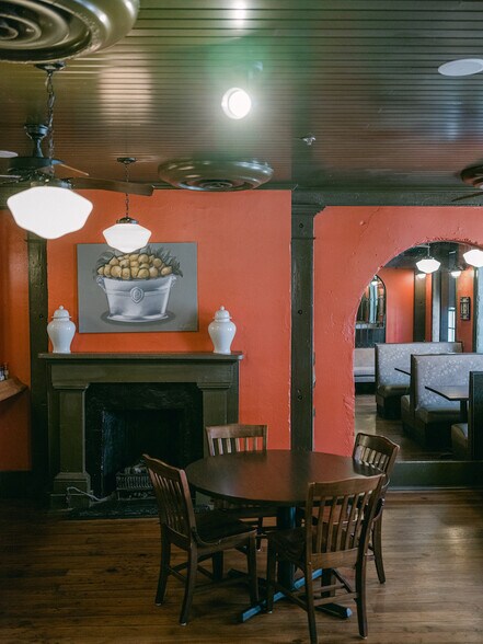 More Photos Of , Savannah General Retail For Sale