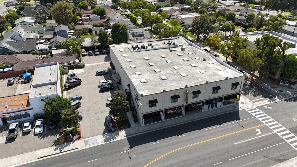 More Photos Of 940 W Chapman Ave, Orange Loft Creative Space For Lease