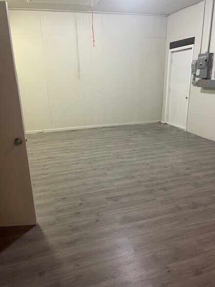 More Photos Of 2032 Wooddale Blvd, Baton Rouge Office For Lease