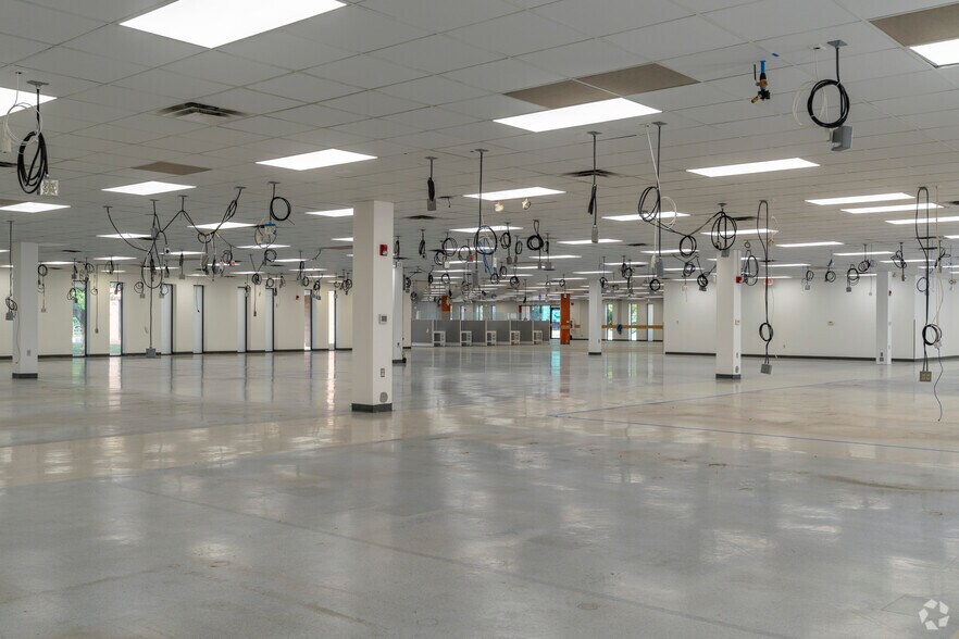 More Photos Of 1100 Eisenhower Pl, Ann Arbor Research And Development For Sale