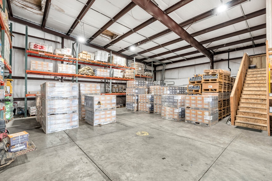 More Photos Of 15464 SE 94th Ave, Clackamas Industrial For Sale