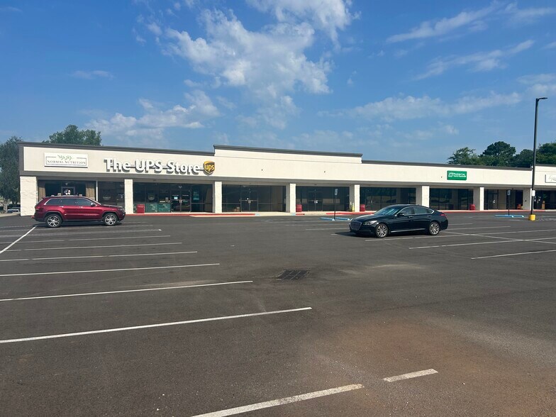 More Photos Of 4701 Meridian St, Huntsville Unknown For Lease
