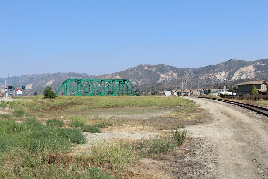 More Photos Of 251 Telegraph Road, Fillmore Land For Sale