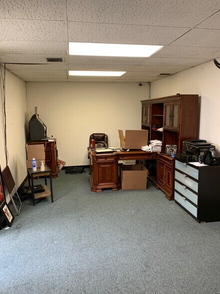 More Photos Of 14611-14635 Carmenita Rd, Norwalk Light Distribution For Lease