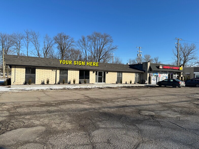 Primary Photo Of 40660-40666 5 Mile Rd, Plymouth Office For Sale