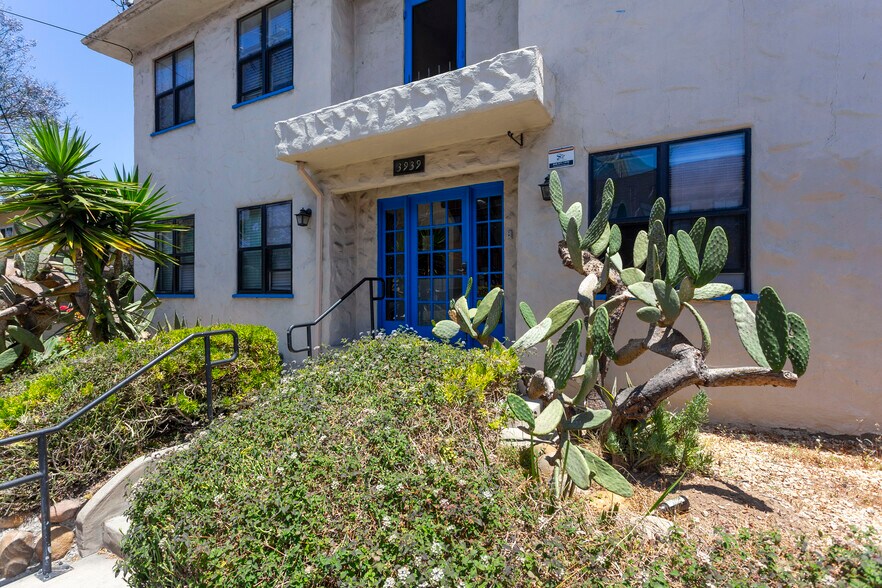 More Photos Of 3939 7th Ave, San Diego Apartments For Sale