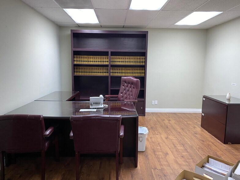 More Photos Of 724-730 N Diamond Bar Blvd, Diamond Bar Office Residential For Lease
