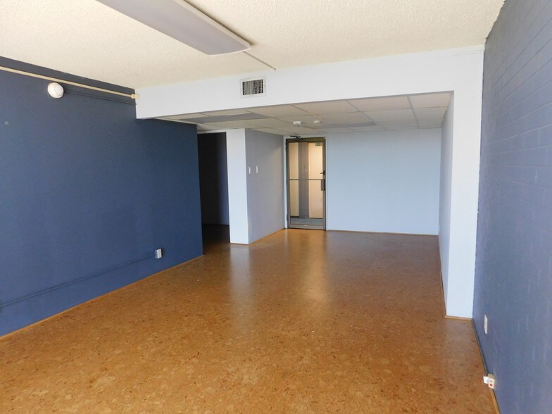 More Photos Of 710-724 Buffalo St, Corpus Christi Office For Lease