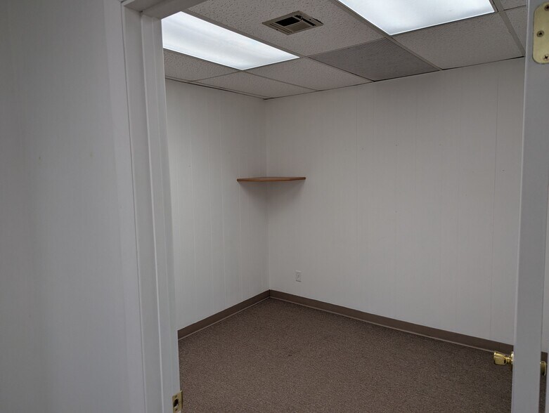 More Photos Of 7501 N University St, Peoria General Retail For Lease