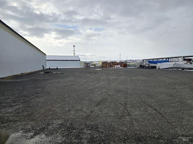 More Photos Of 1265 Port Way, Clarkston Warehouse For Sale