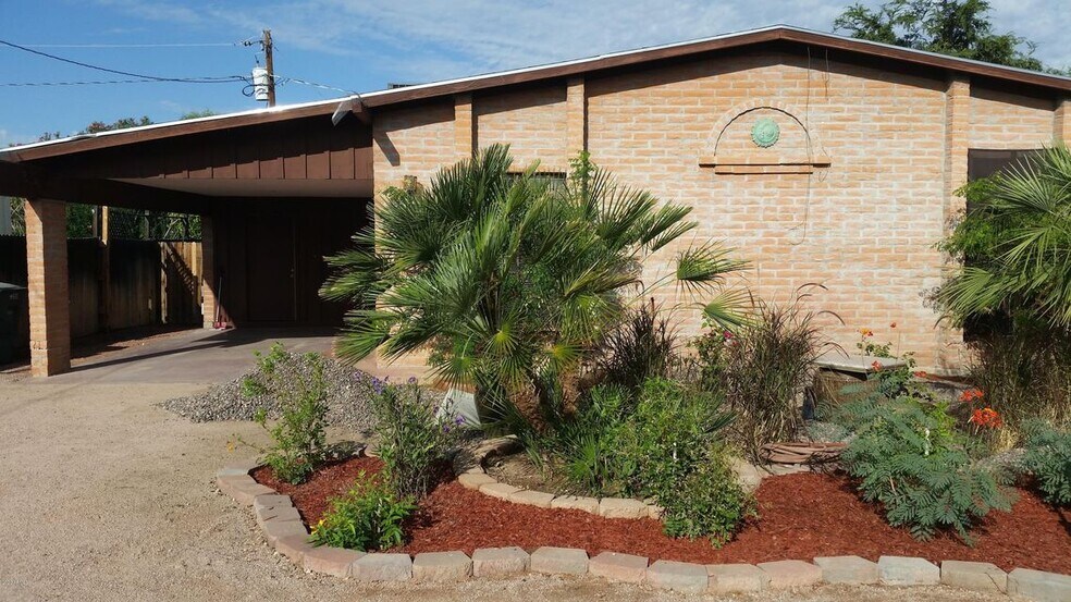 More Photos Of 2538 N 52nd St, Phoenix Multifamily For Sale