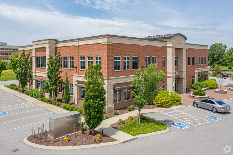 More Photos Of 1605 Medical Center Pky, Murfreesboro Office For Sale