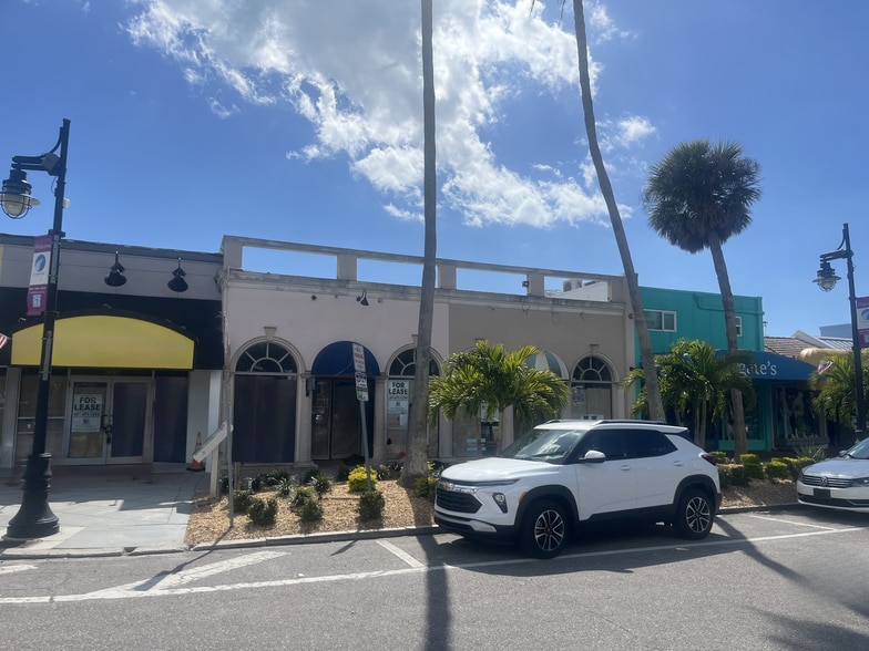 More Photos Of 380 St Armands Cir, Sarasota Unknown For Lease