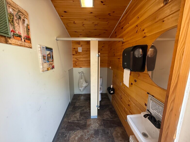 More Photos Of 114 E Main St, Forest City Restaurant For Sale