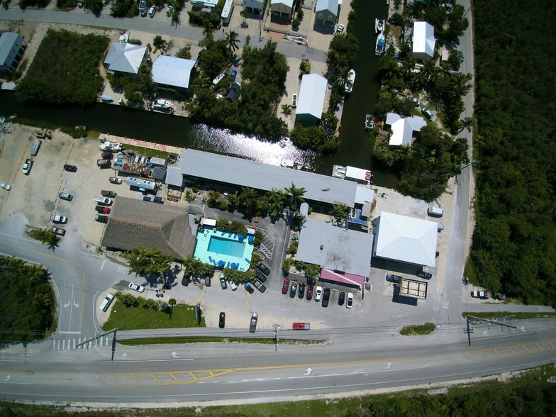 More Photos Of 27340 Overseas Hwy, Ramrod Key Hotel For Sale