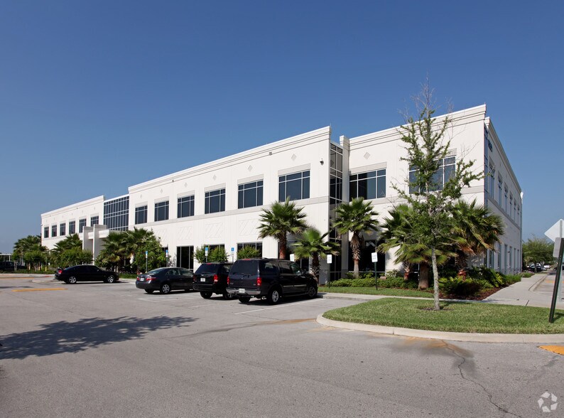 More Photos Of 6252 Lee Vista Blvd, Orlando Office For Sale