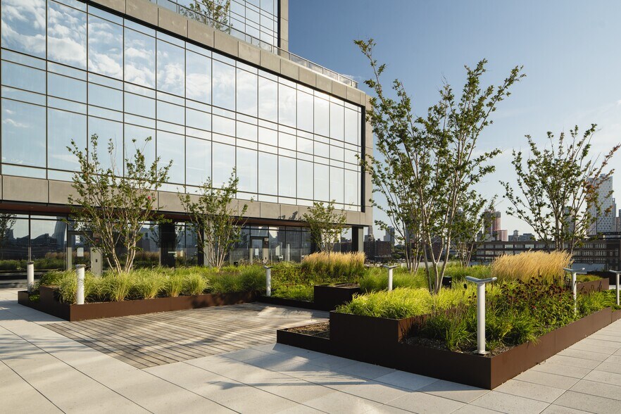 More Photos Of 63 Flushing Ave, Brooklyn Office For Lease