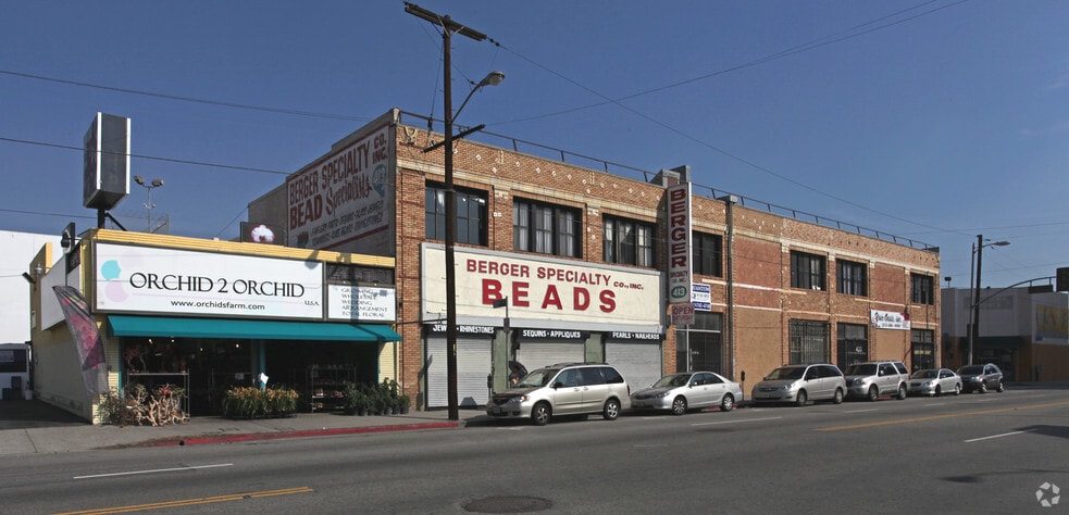 More Photos Of 417 E 8th St, Los Angeles Light Manufacturing For Lease