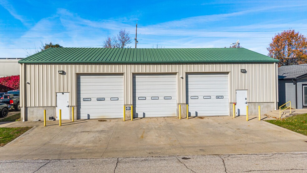 More Photos Of 260 Old Nicholson Rd, Walton Warehouse For Sale