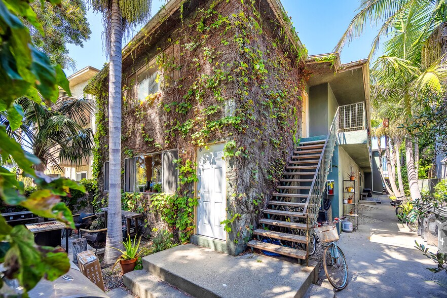 More Photos Of 614 6th Ave, Venice Apartments For Sale