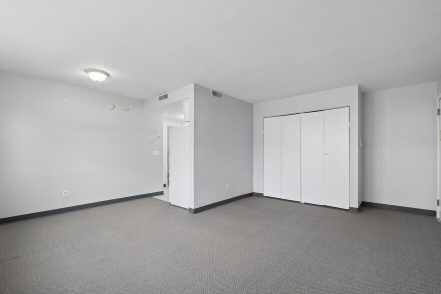 More Photos Of 4525 4th Ave S, Minneapolis Apartments For Sale