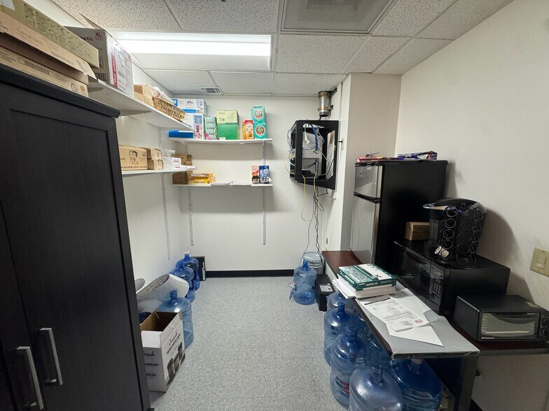 More Photos Of 1107 9th St, Sacramento Office For Lease