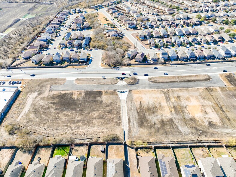 More Photos Of IH-10 E & N Foster Rd, San Antonio Land For Lease