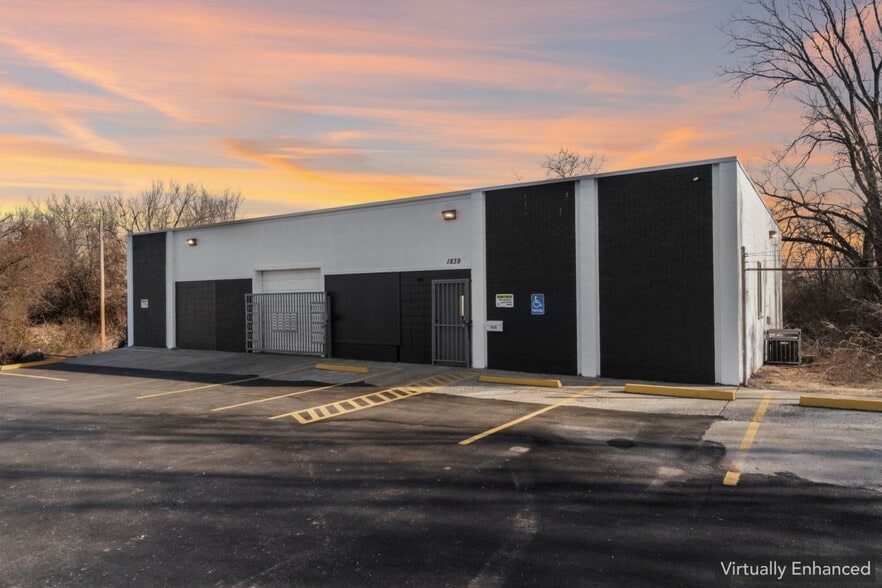 More Photos Of 1839 N 10th St, Kansas City Warehouse For Sale