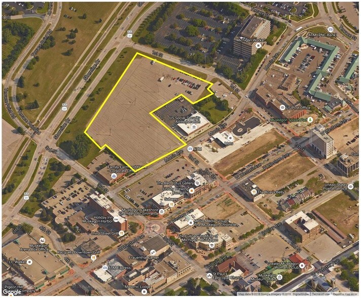 Primary Photo Of 372 Morris Ave, Muskegon Land For Sale