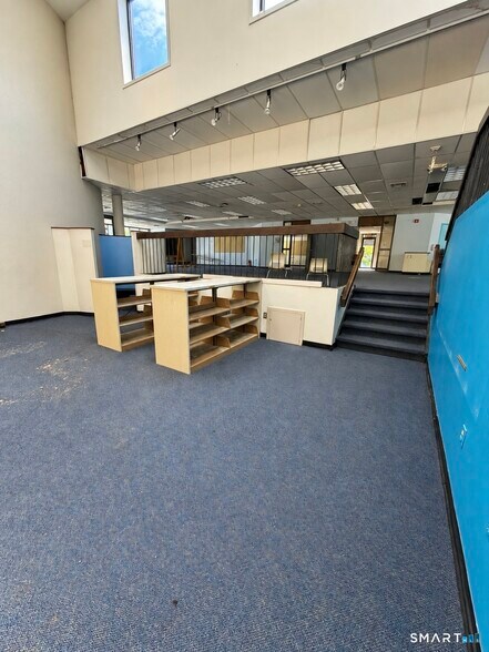 More Photos Of 51 Gabb Rd, Bloomfield Schools For Sale