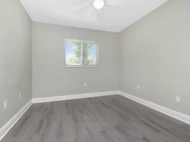 More Photos Of , Bradenton Multifamily For Sale