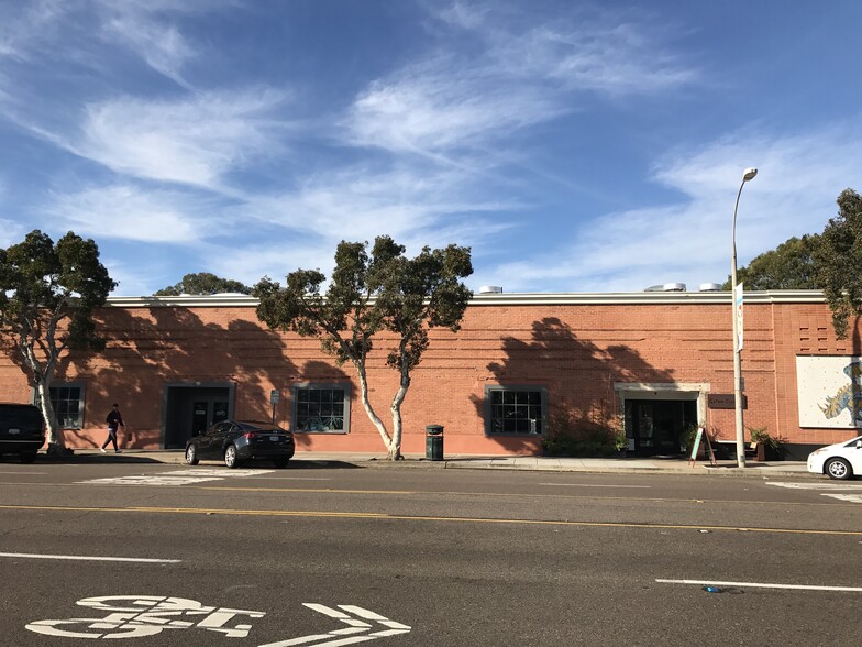 More Photos Of 1010 S Coast Hwy 101, Encinitas Storefront Retail Office For Lease